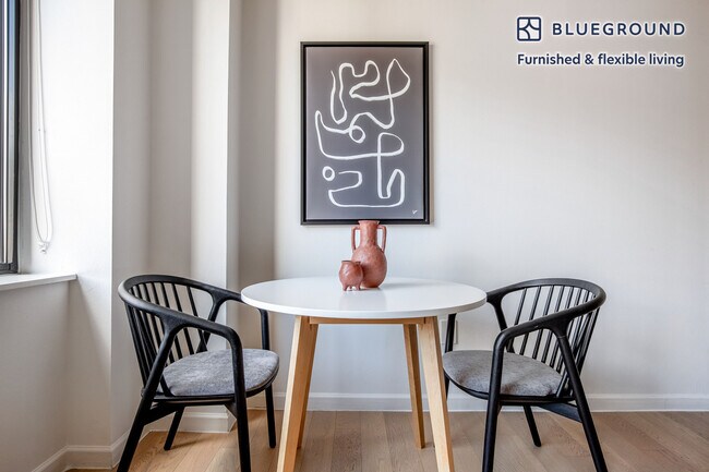 255 W 94th St unit FL9-ID1443, New York, NY 10025 - photo 5