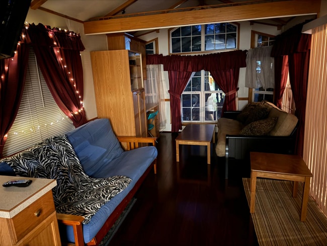 724 Monmouth Rd, Cream Ridge, NJ 08514 - photo 7