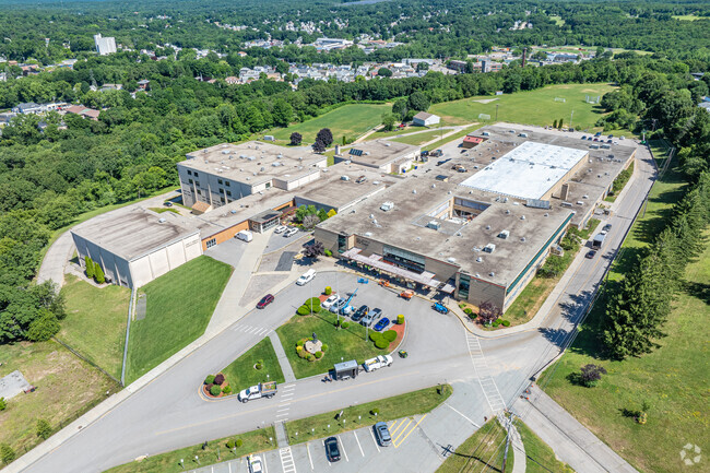 West Warwick High School hosts 48% economically disadvantaged students.