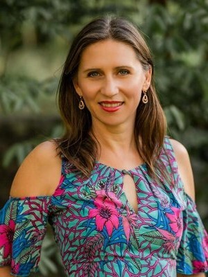 Mihaela Stoops