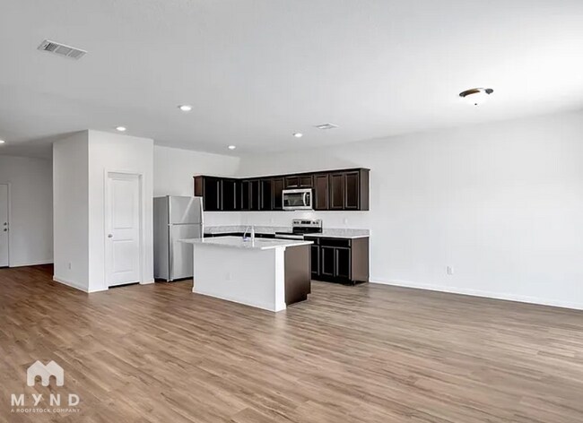 12612 Henry Clay Dr, Manor, TX 78653 - photo 3