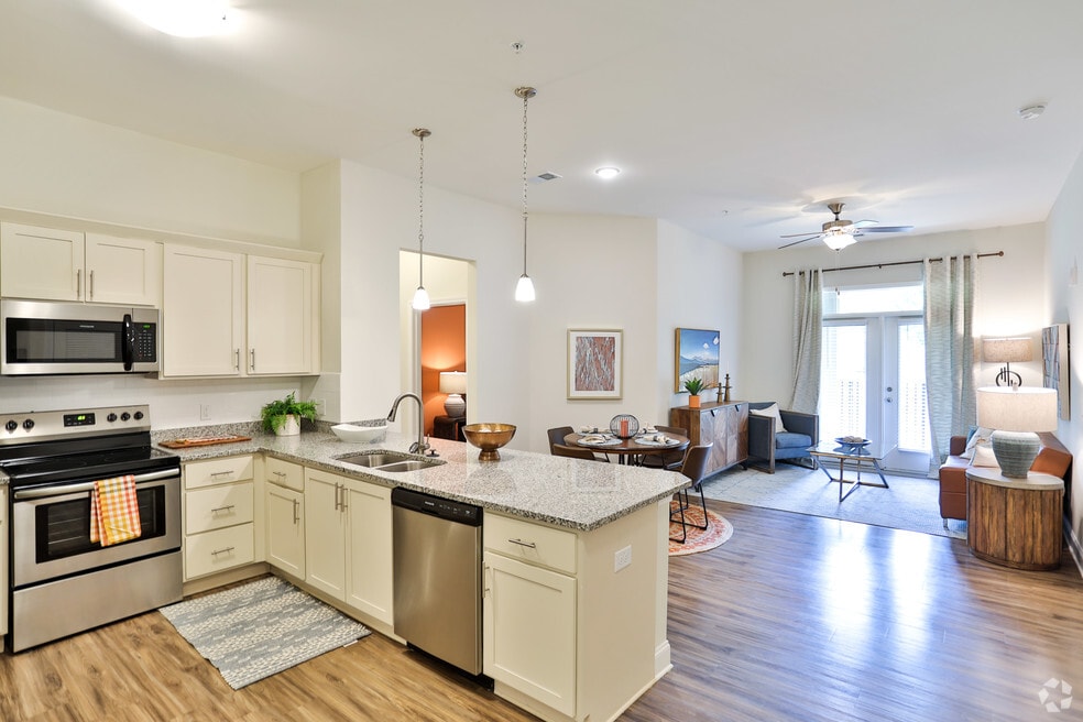 Lodge at Lake Wylie, Lake Wylie, SC 29710 - photo 1