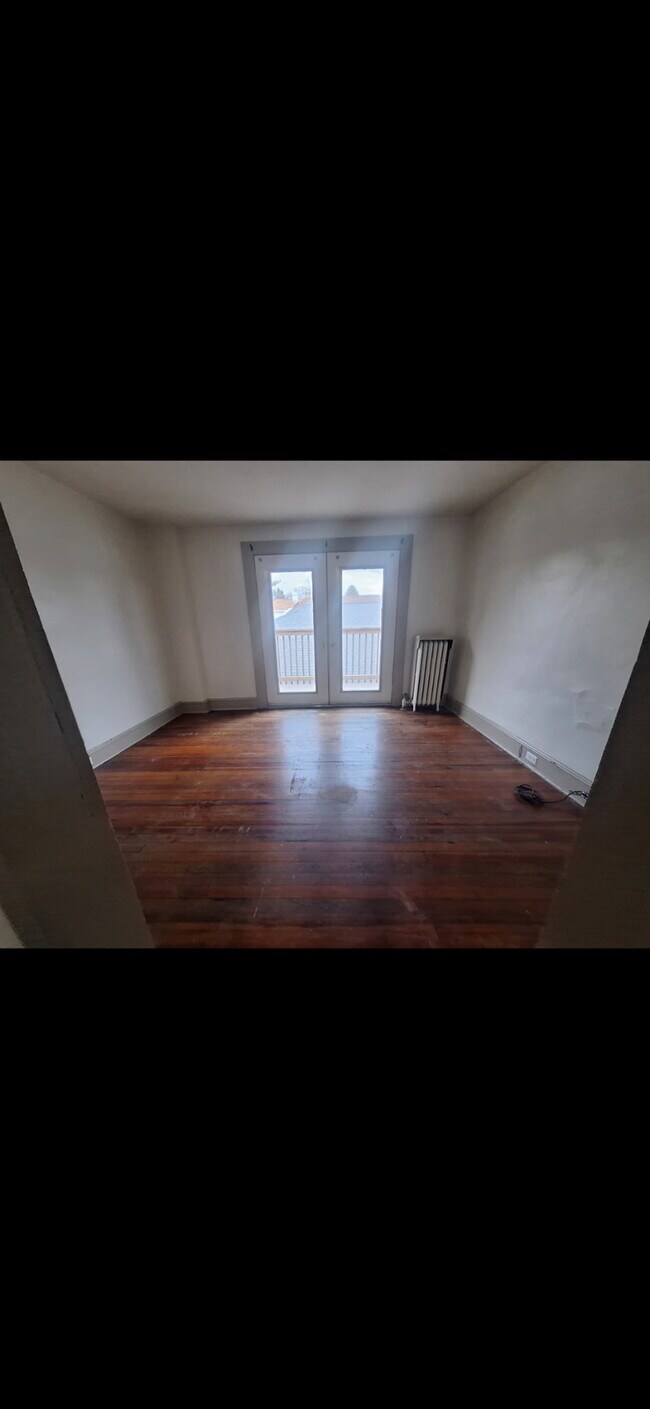 540 Wheeler Ave unit 3rd floor, Scranton, PA 18510 - photo 4