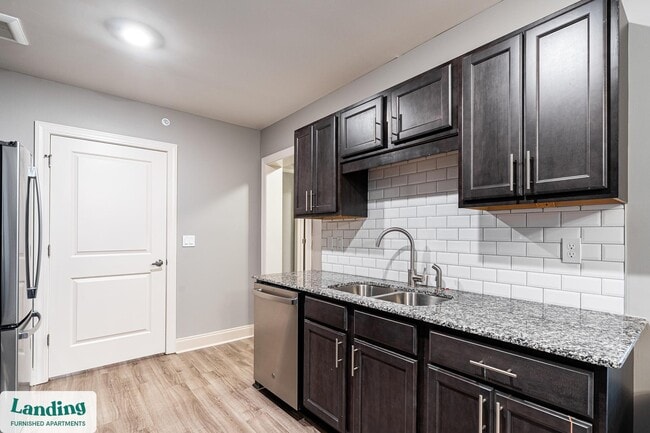 305 Laredo Dr unit 5-304, Cocoa, FL 32926 - photo 7