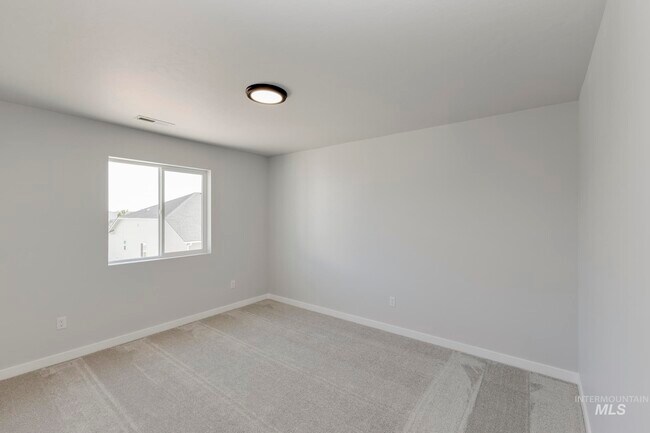 7274 E Shields Dr, Nampa, ID 83687 - photo 4