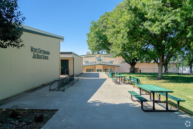 Students thrive at West Cottonwood Jr. High.