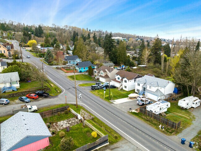 A row of residential homes in Riverton.