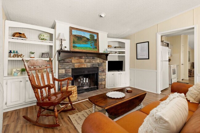 705 Firefly Dr unit ID1365728P, Canyon Lake, TX 78133 - photo 3