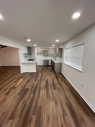 745 Westbrook Dr, Baton Rouge, LA 70815