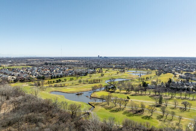 There are several golf courses in Elk Grove Village West like Fox Grove Golf Links.