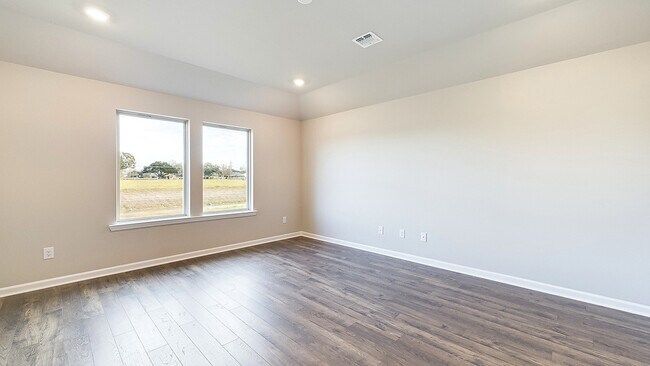 9247 Garrett Rd, Maurice, LA 70555 - photo 5