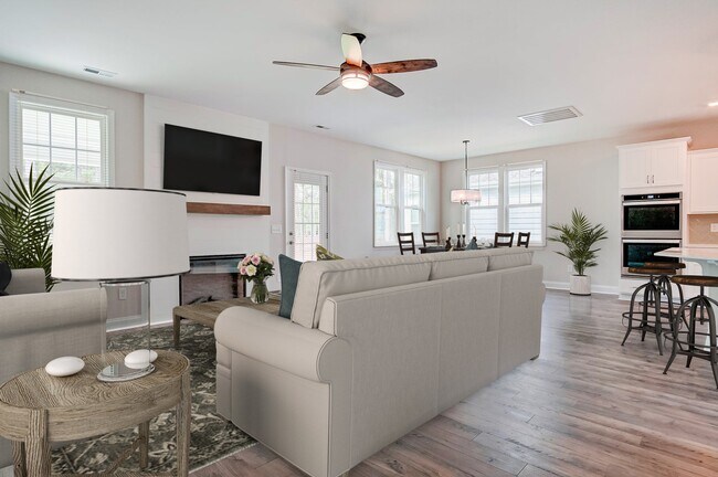 2055 Secluded Dell unit 36047226, Fayetteville, NC 28306 - photo 6