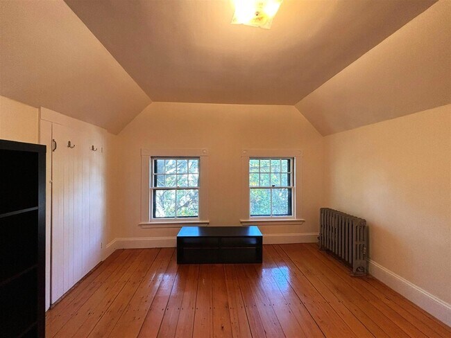 302 Brookline St unit 302, Cambridge, MA 02139 - photo 4