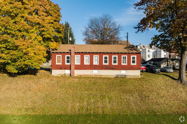 Windsor Township offers the perfect balance of contemporary amenities and agrarian allure.