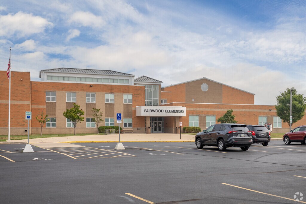 Fairwood Elementary School is a public school located in Hamilton