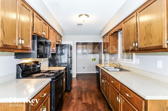 2439 Dove Glen Cove, Memphis, TN 38133 - photo 5