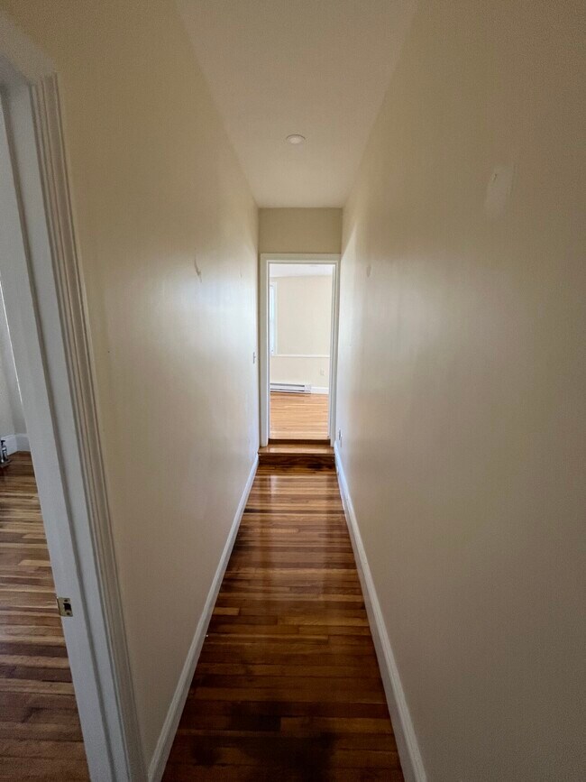 2572 Massachusetts Ave unit 2, Cambridge, MA 02140 - photo 6