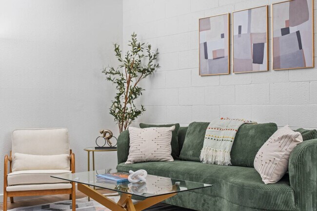 1741 S Mill Ave unit ID1366957P, Tempe, AZ 85281 - photo 4