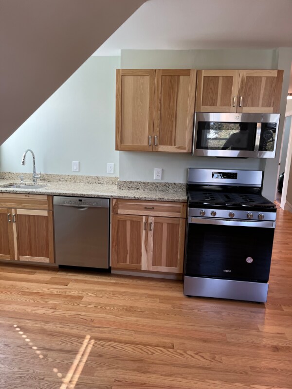 388 S Main St unit 4, Haverhill, MA 01835 - photo 5