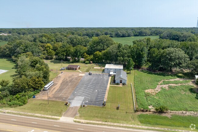 Calvary Baptist School in Coldwater has ample parking.