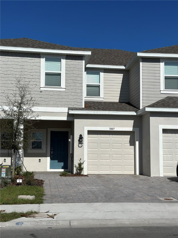 3007 Canary Ave, Davenport, FL 33837