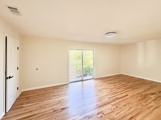 87 Chadwick Ave unit 3, Newark, NJ 07108 - photo 2