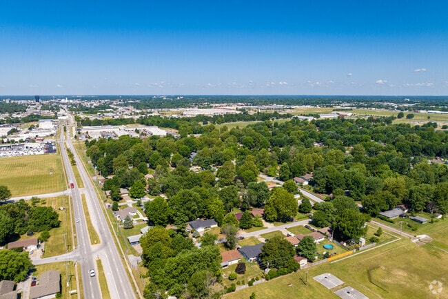 Cooper Park is located in north east Springfield along Chestnut Expressway.