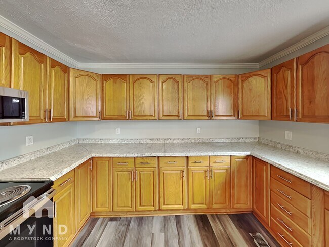 2620 21st St N, Bessemer, AL 35023 - photo 5