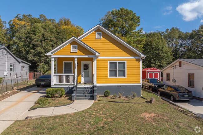 Vibrant homes elevated away from the street are common in the Baxter area.