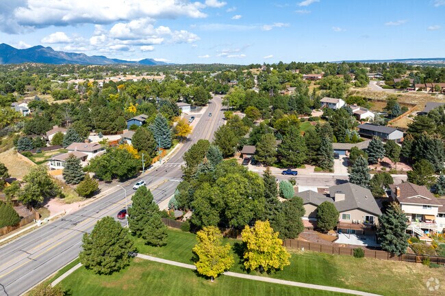 Rockrimmon neighborhood has easy access to Highway 25.