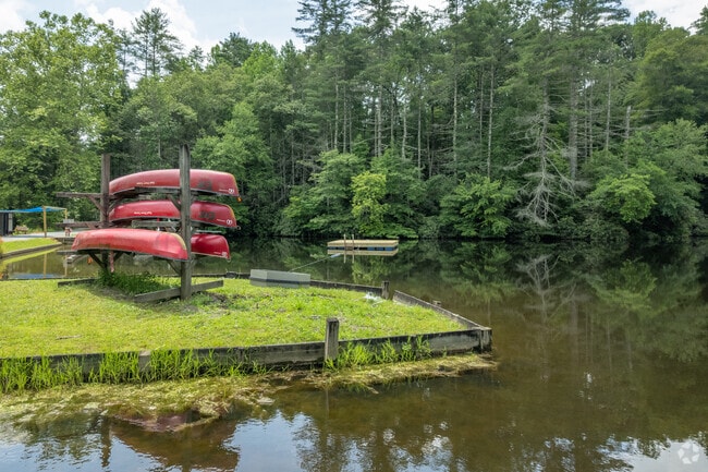 There are small lakes for kayaking and boating in Penrose.