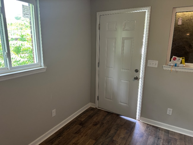 2004 Garfield St unit 101, Chattanooga, TN 37404 - photo 2