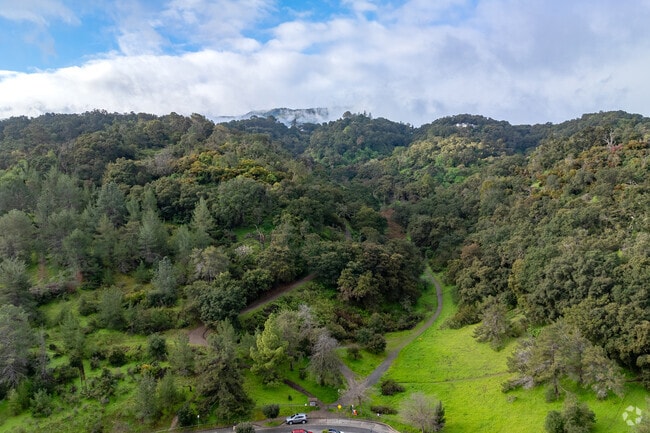 An overview of Heintz Open Space in De Voss-Leigh.