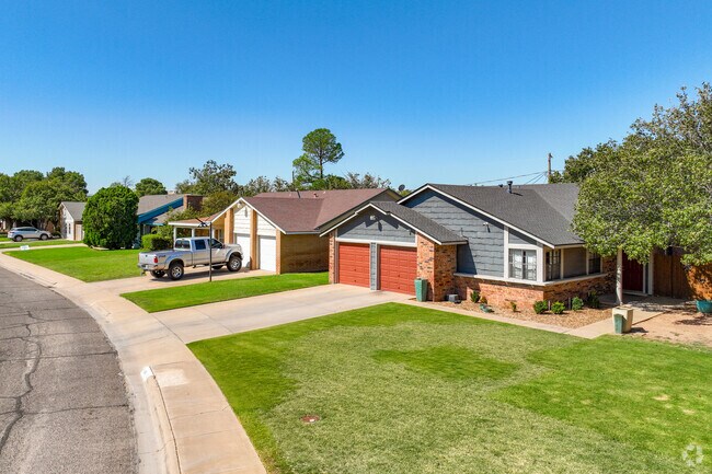Ranch homes are common in the Loma Linda neighborhood of Midland.
