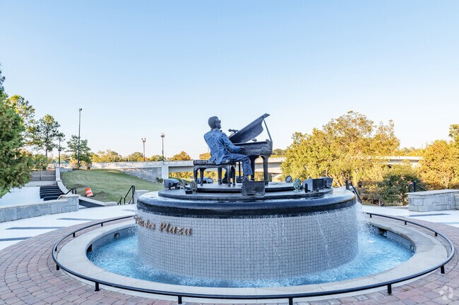 Ray Charles was a pianist whose celebrated roots are in Albany.