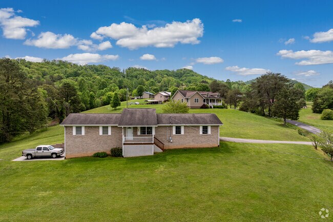 Ranch homes can be found all over Mooresburg.