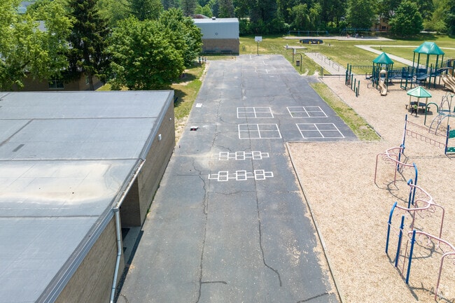 Mary Helen Guest Elementary School in Walled Lake basketball courts.