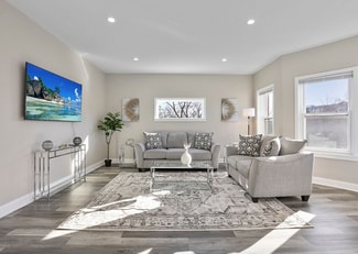 1111 Bonnie Brae, River Forest, IL 60305