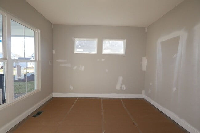 306 Reign Way, Pataskala, OH 43062 - photo 4