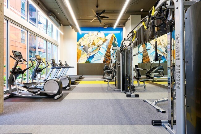 Arras, Bellevue, WA 98005 - photo 3