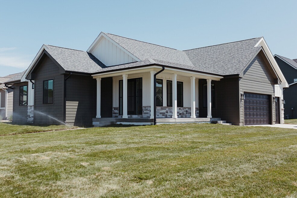 7600 86th Ln unit 36445393, Indianola, IA 50125 - photo 1