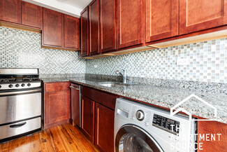 556 W Arlington Place Unit 402, Chicago, IL 60614