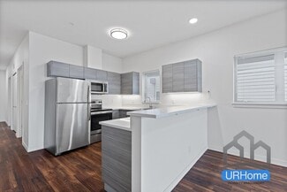 1728 NE 45th Ave, Portland, OR 97213