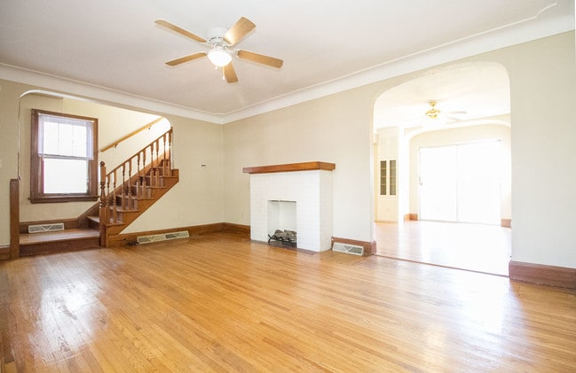 3531 Hazelhurst Ave, Toledo, OH 43612 - photo 5