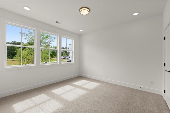 669 Soul Aly unit 144, Alpharetta, GA 30009 - photo 5