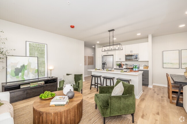 Seasons at Elgin, Elgin, IL 60124 - photo 2