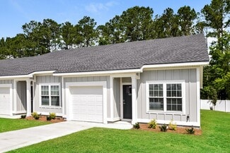1099 Walker Point Way, Brunswick, GA 31525