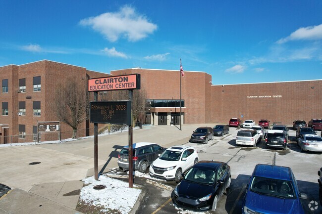 All signs lead to Clairton Middle School/High School.