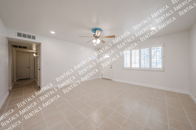 935 E Wesleyan Dr, Tempe, AZ 85282 - photo 7