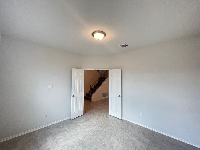 1816 Cow House Ct, Copperas Cove, TX 76522 - photo 2